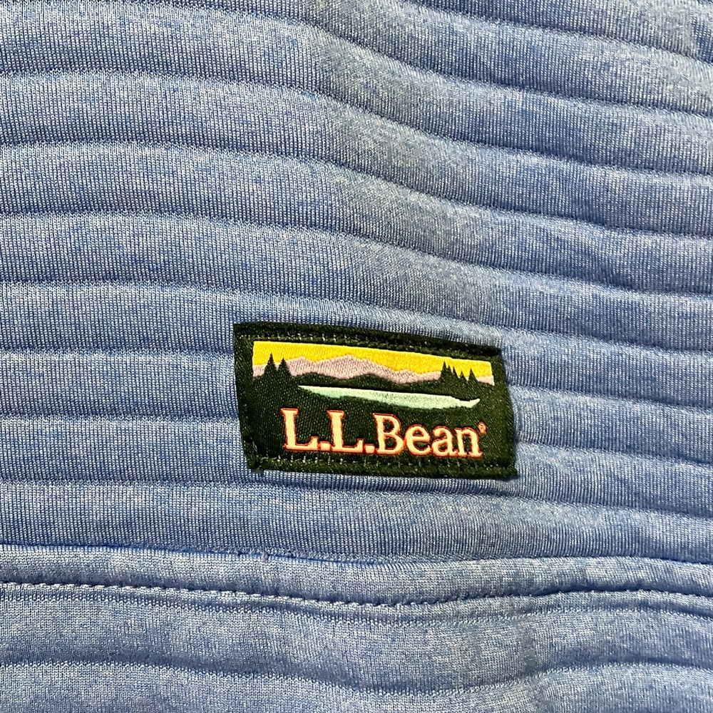 L.L. Bean Light Blue Ribbed Vest - Picture 2 of 5
